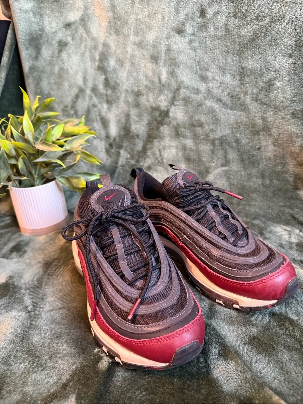 Nike boys air max’s  - Black & Burgundy